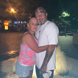 Meet your Posher, Dennis